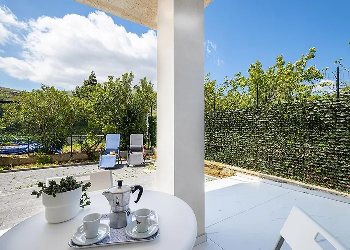 Federica's House - Sporting Village 度假居 *